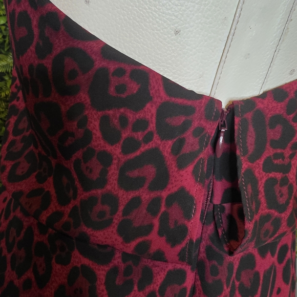 Dress the Population Pink Leopard Midi Dress - Picture 4 of 6